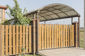 Навесы для ворот пример 9